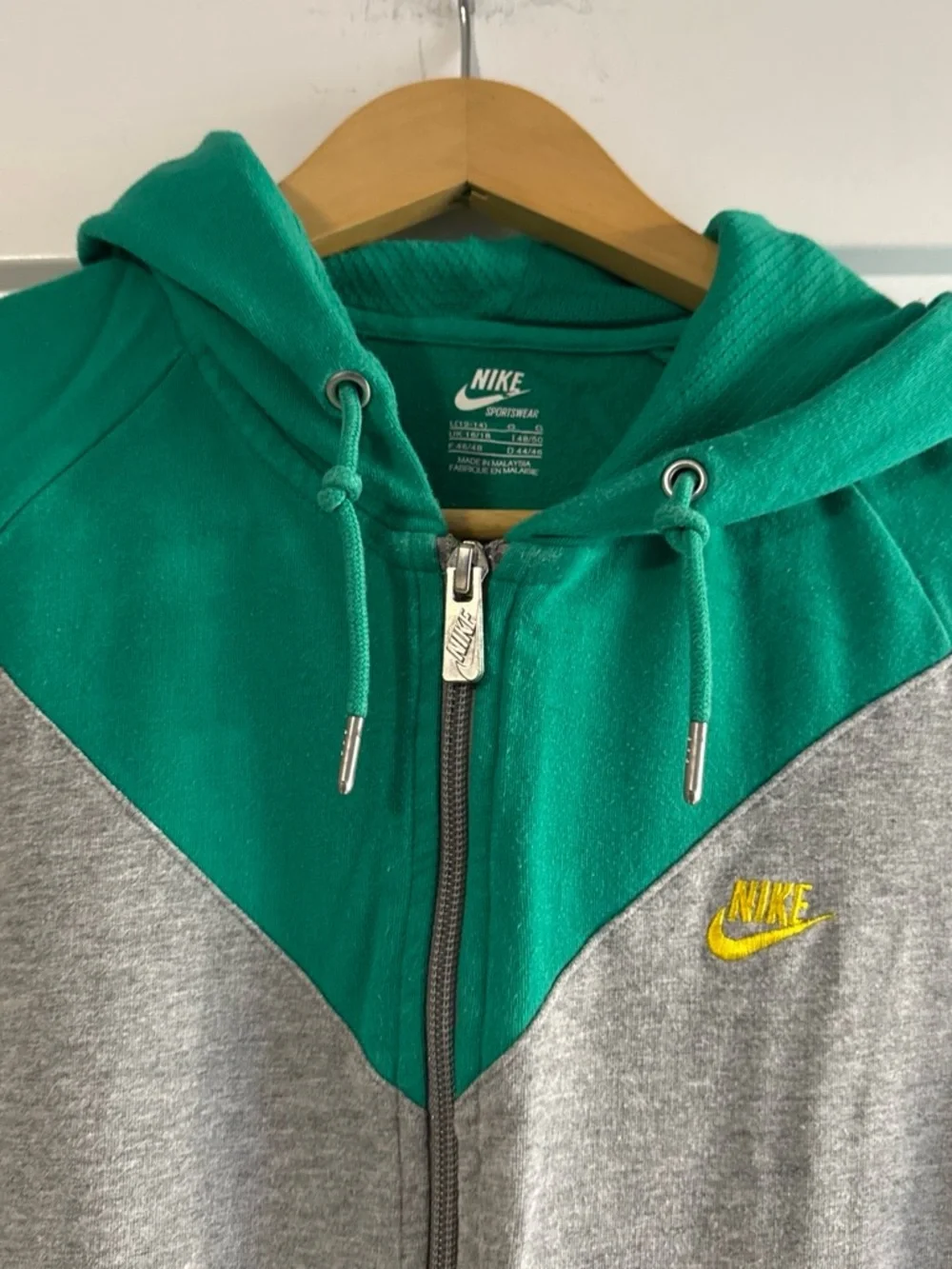 Nike Grey & Teal Short-Sleeve Zip Hoodie with Yellow Logo